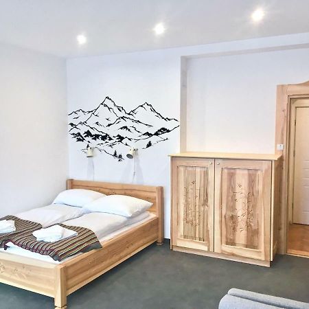 Apartamenty Krupowki 35 Zakopane Buitenkant foto